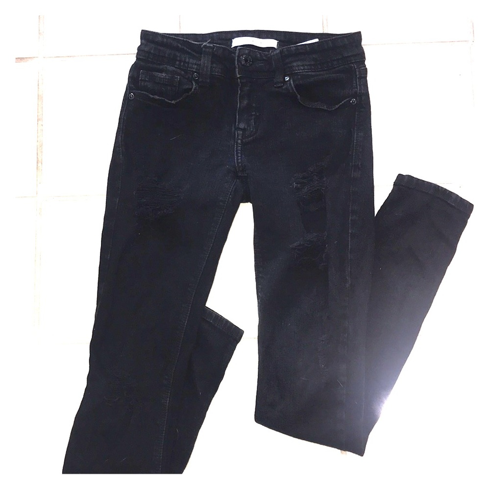Black ripped jeans
